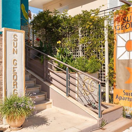 Aparthotel Sun George Finikounda Exteriér fotografie